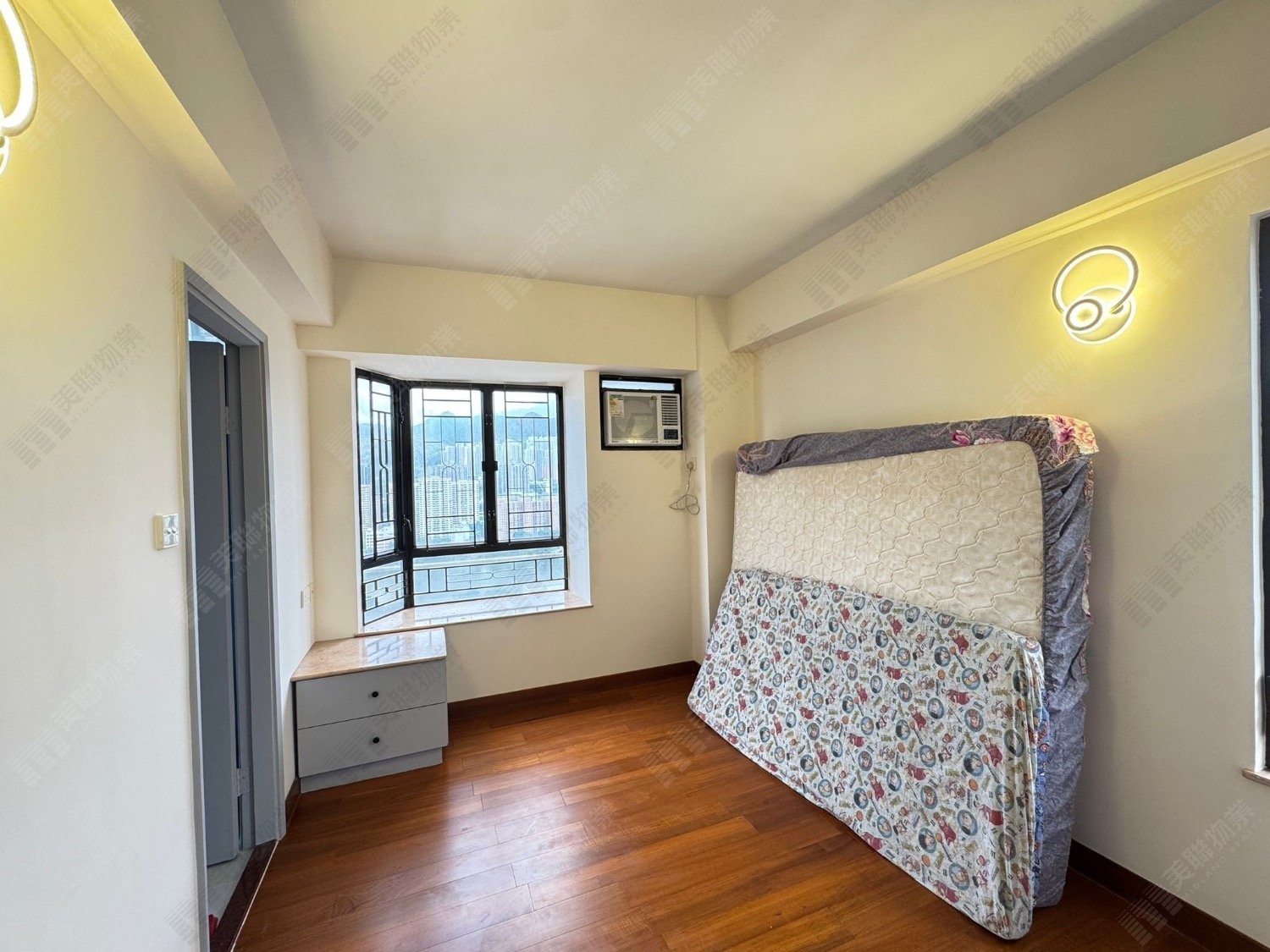 SHATIN PLAZA BLK A (RICHMOND TWR) Shatin H 1767754 For Buy