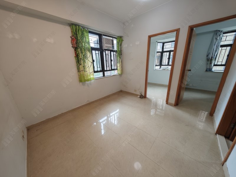 WAI WAH CTR BLK 04 Shatin H 1728252 For Buy