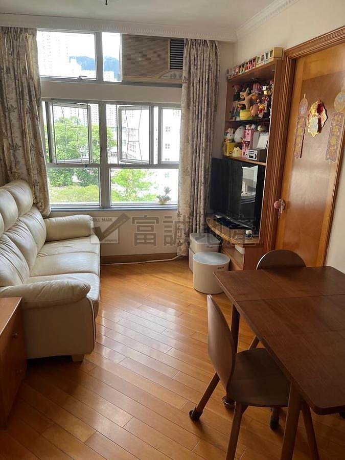 YING FUK COURT Wong Tai Sin M F088257 For Buy