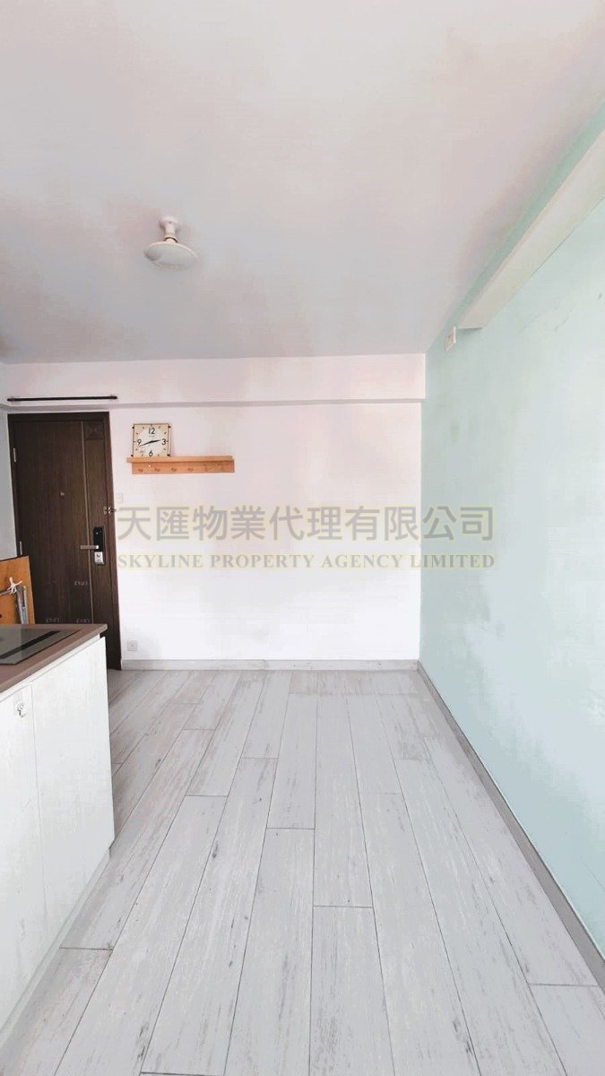 Yuen Long L 068127 For Buy