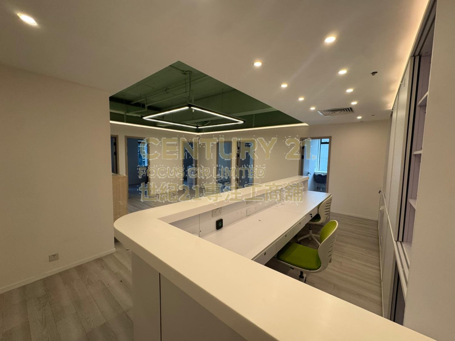 WU CHUNG HSE Wan Chai H K220572 For Buy