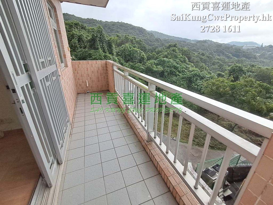 2/F with Rooftop*Po Lo Che Sai Kung Sai Kung 004374 For Buy