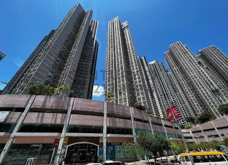 WATERSIDE PLAZA SHOPPING MALL Tsuen Wan L C210323 For Buy