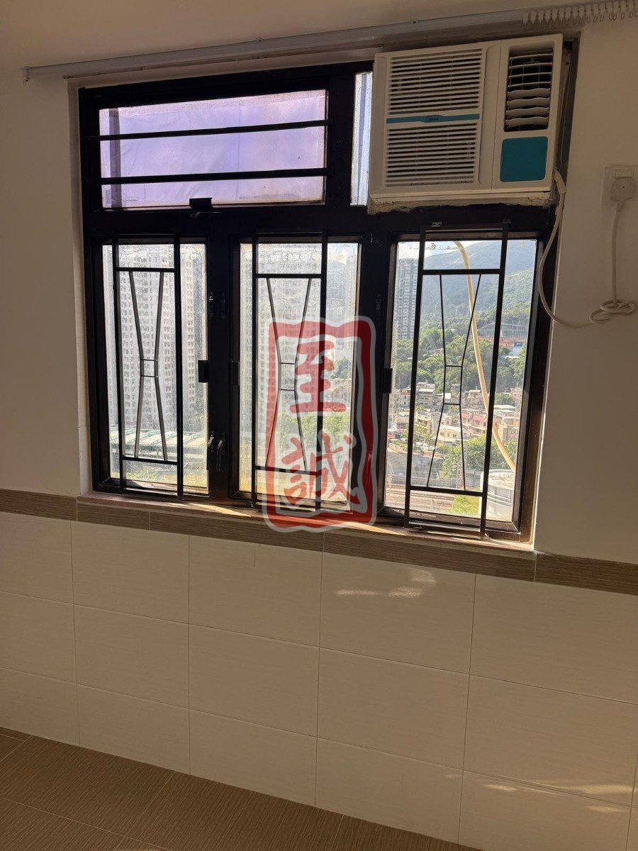 FOOK ON BLDG  Tai Po H 009135 For Buy