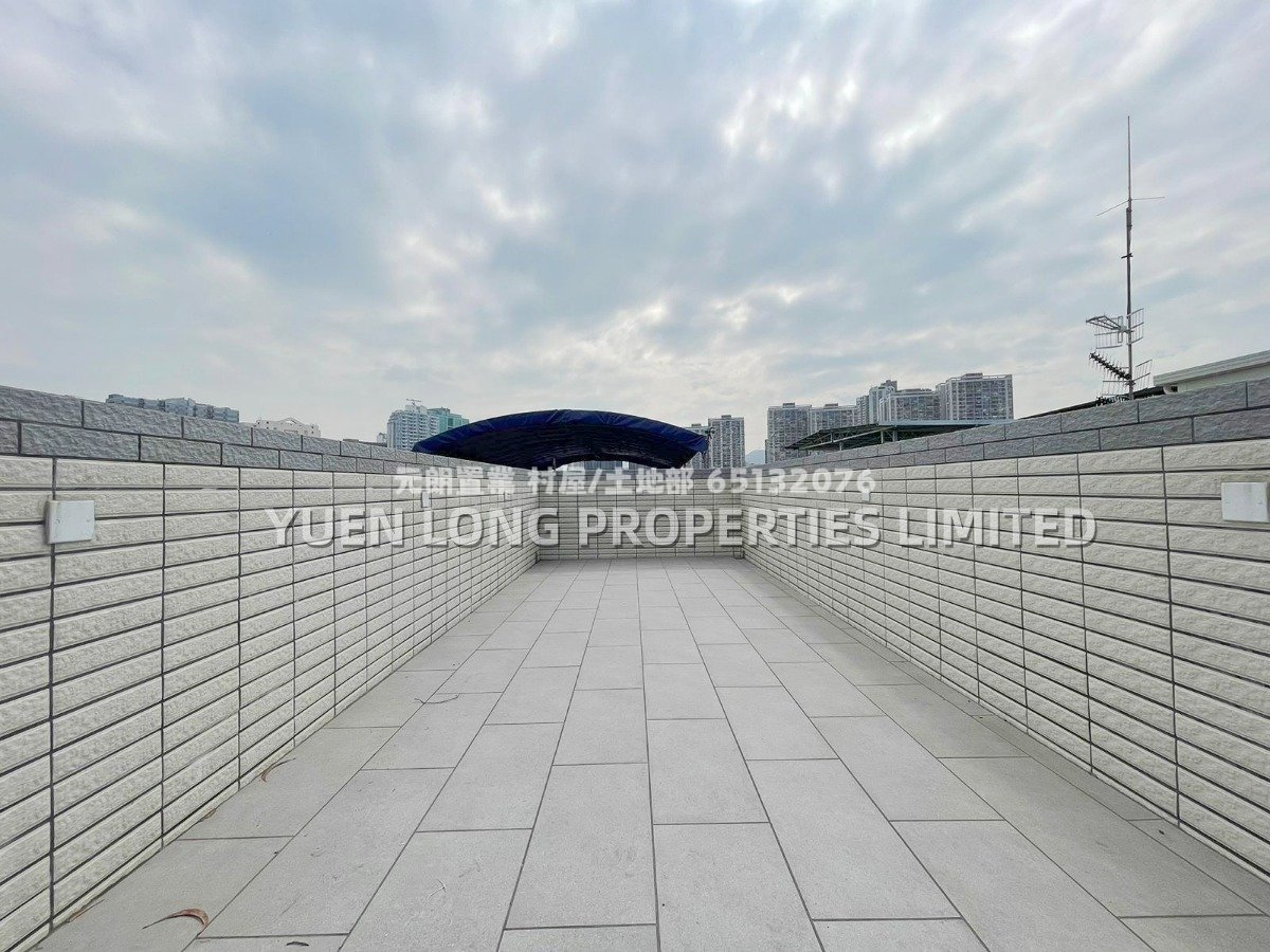Yuen Long M176209 For Buy
