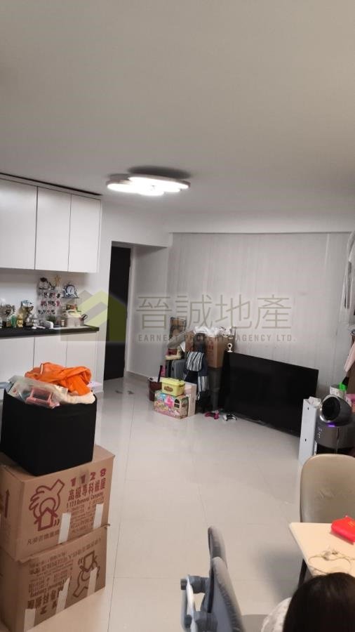 RHINE GDN BLK 03 Tsuen Wan L B046233 For Buy