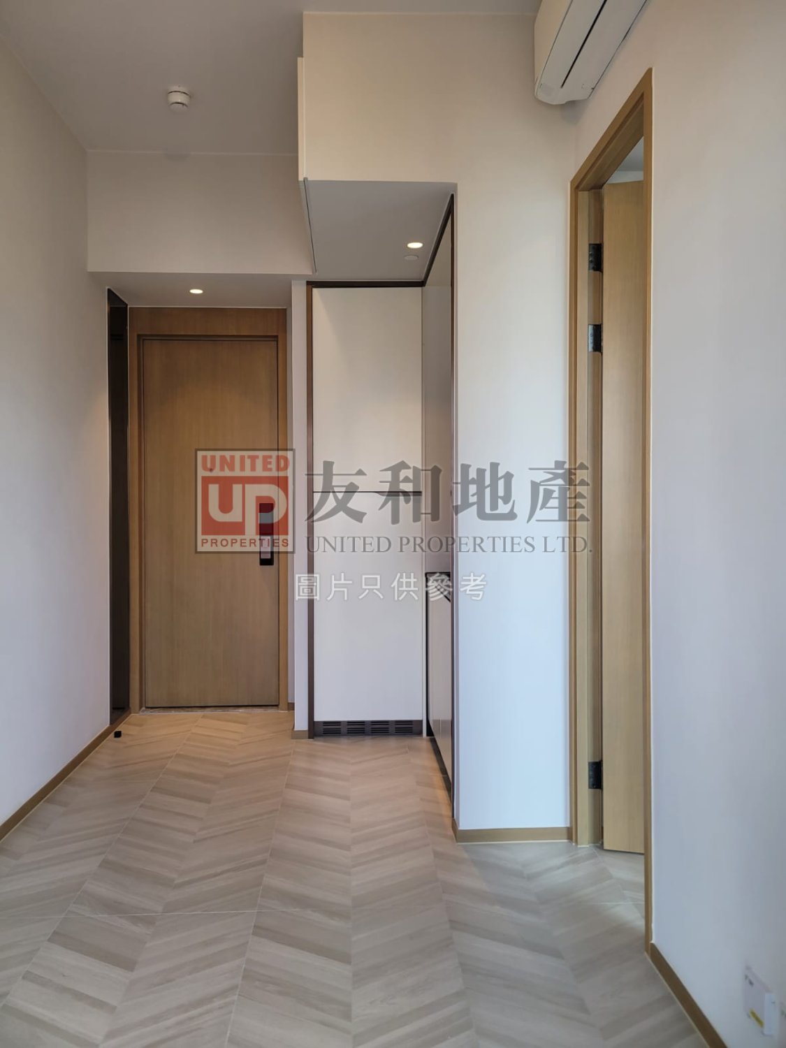 EIGHT SOUTHPARK Kowloon City H K187650 For Buy