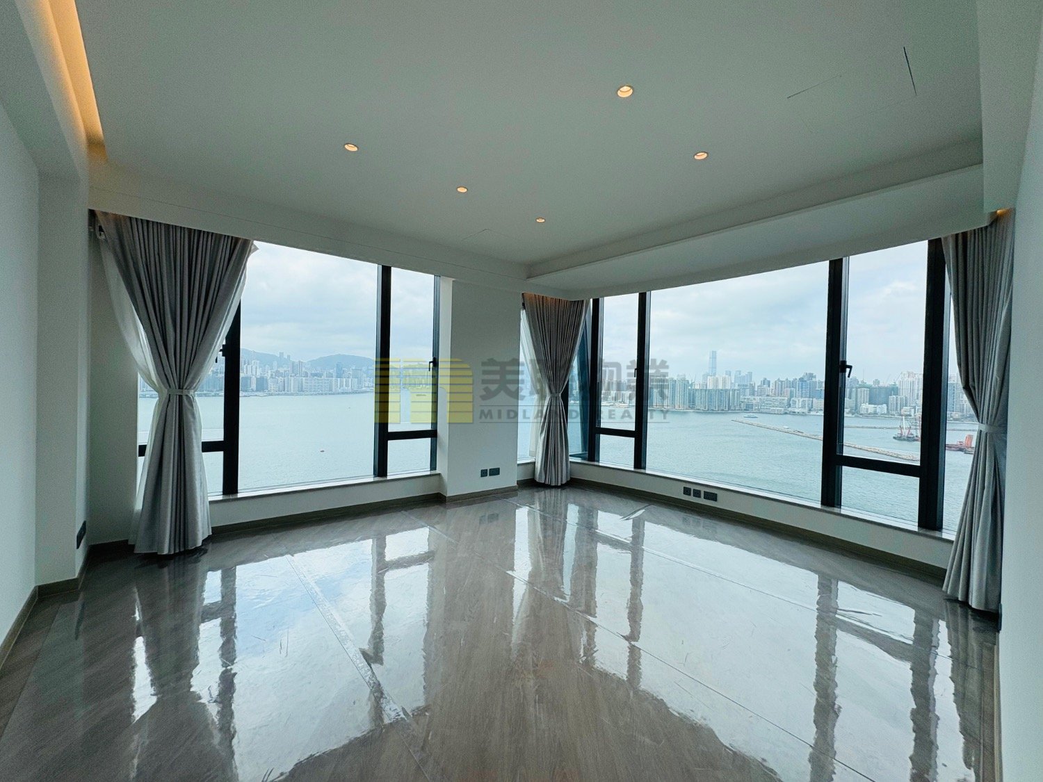 CULLINAN HARBOUR PH 01 TWR 01 Kai Tak H 1808814 For Buy