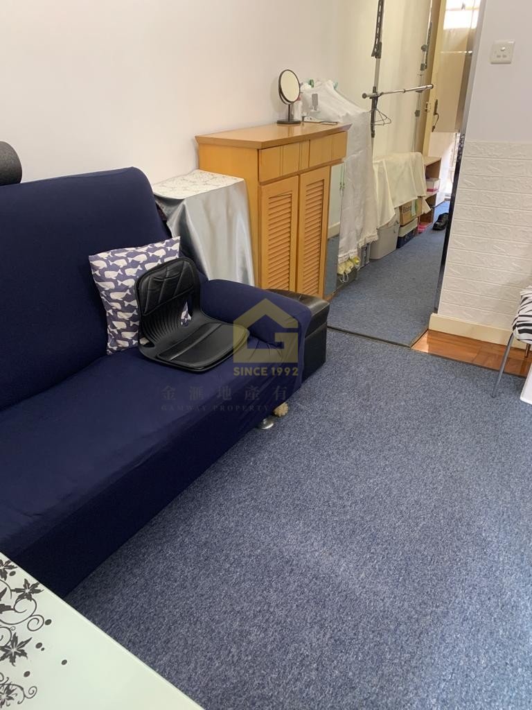 YAN OI BLDG (YAN OI COURT) San Po Kong H S176933 For Buy