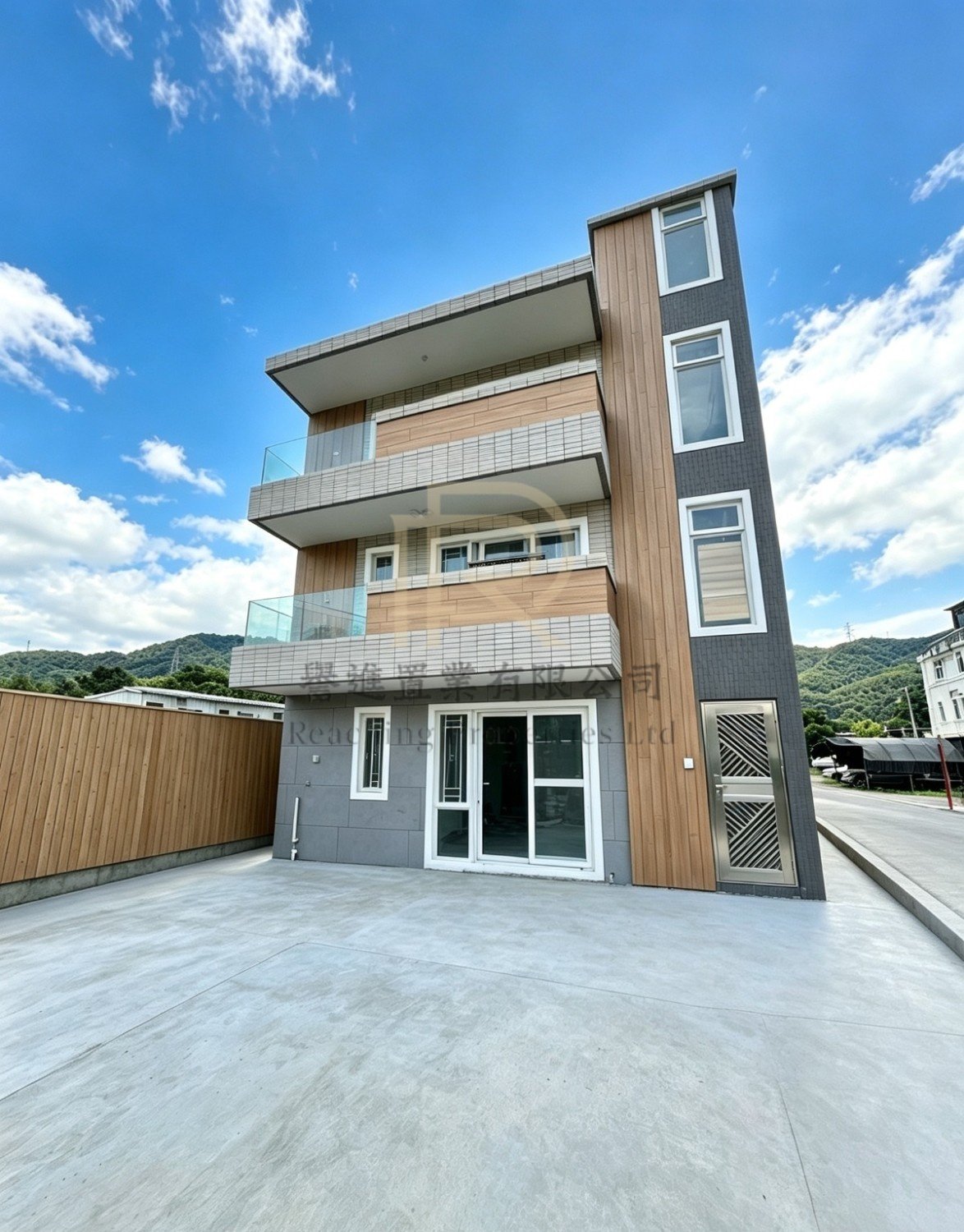 Yuen Long B010888 For Buy