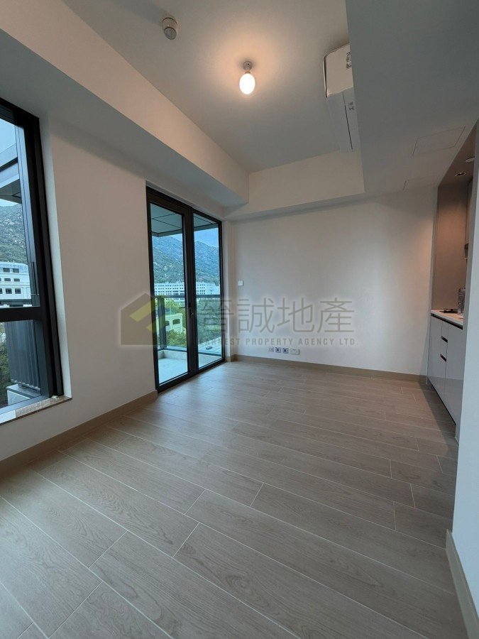 GOLD COAST BAY THE UPPLAND  Tuen Mun H R071797 For Buy