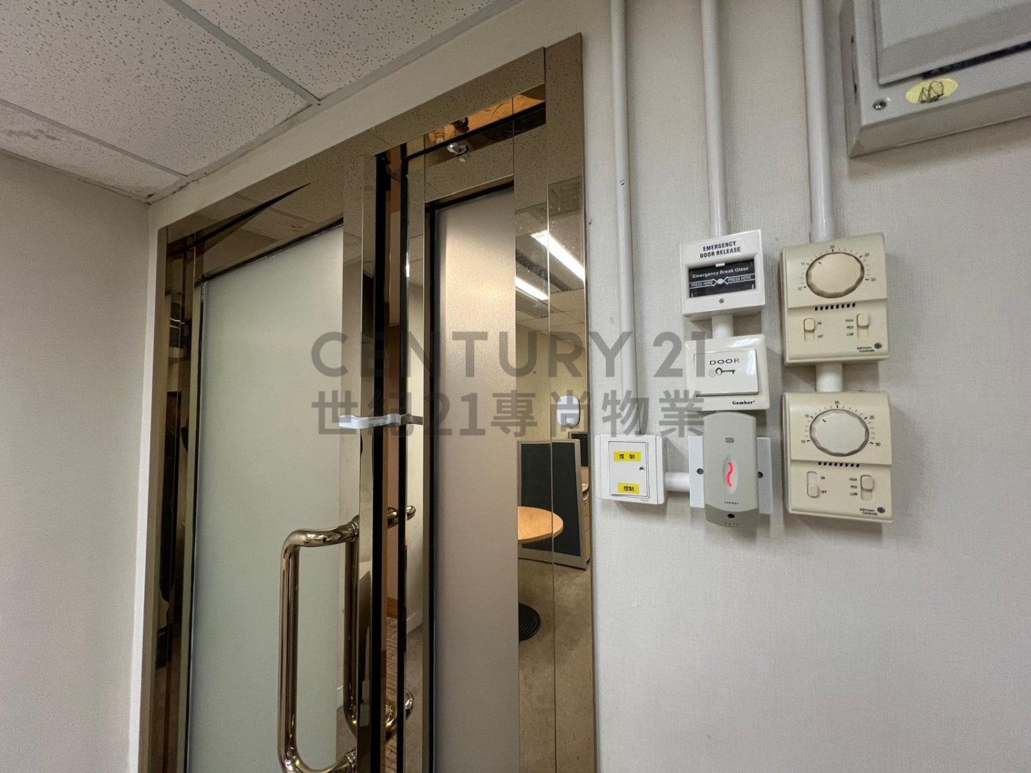 NEW WORLD TWR I Central H C202411 For Buy