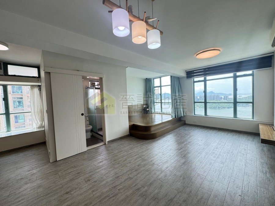 SEA CREST VILLA PH 04 BLK 13 Tsuen Wan H B056359 For Buy
