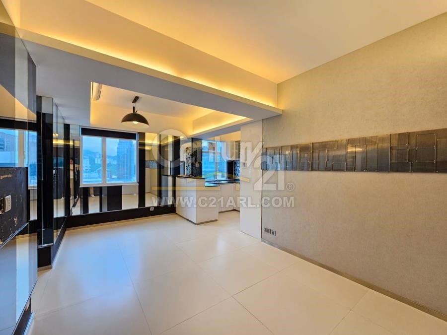PEARL CITY MAN Causeway Bay H A261682 For Buy