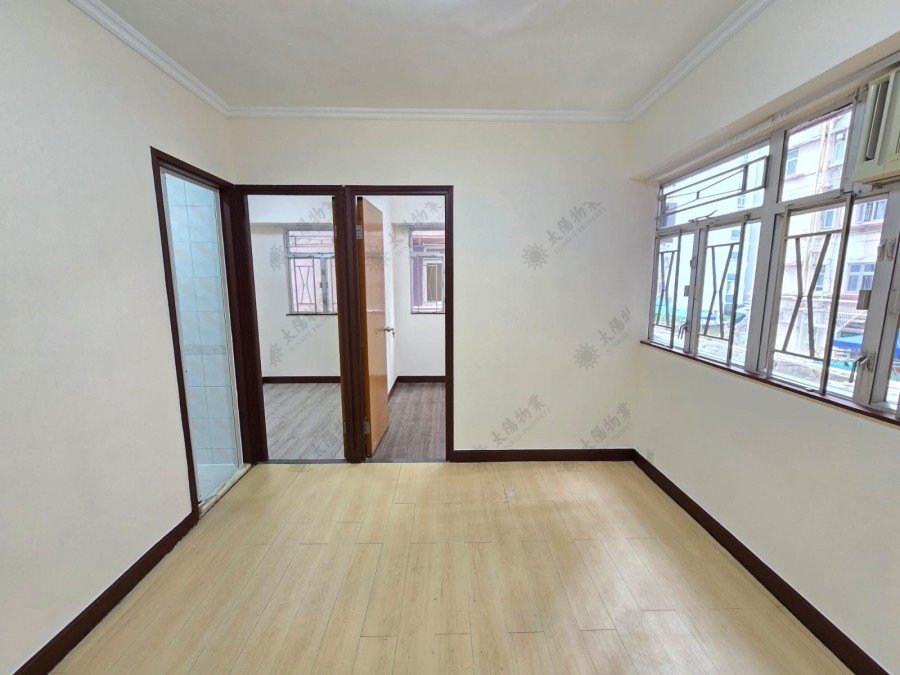 WHAMPOA EST, KI FU BLDG BLK Y Hunghom L T074152 For Buy