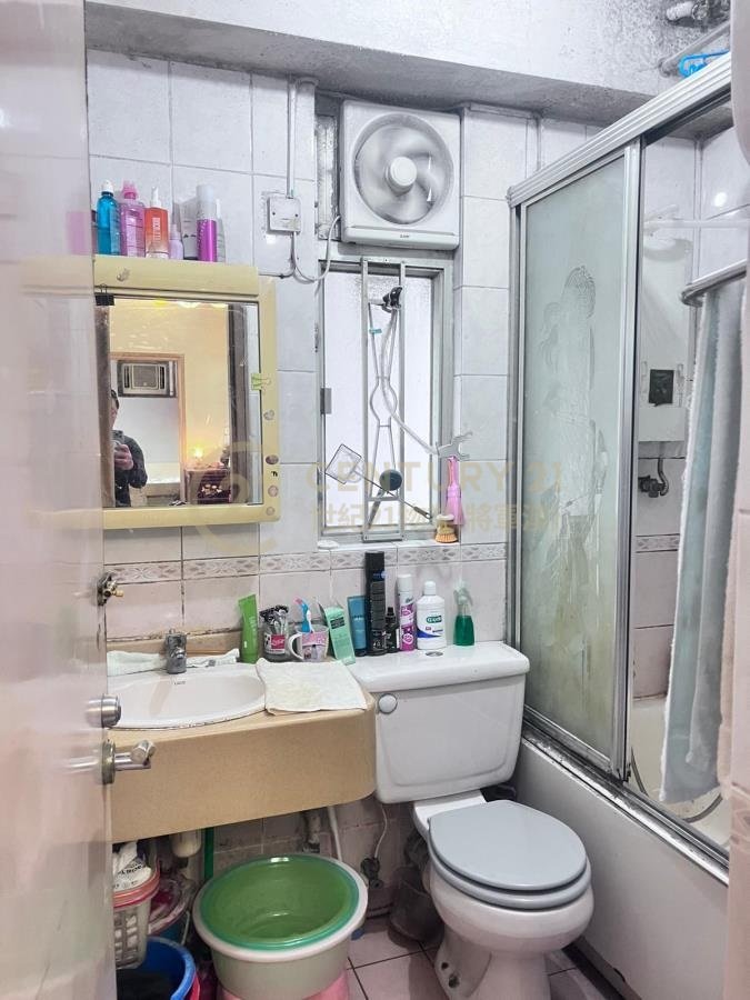 寶盈花園 第04座 (連地價) 寶盈花園 第04座 (連地價)