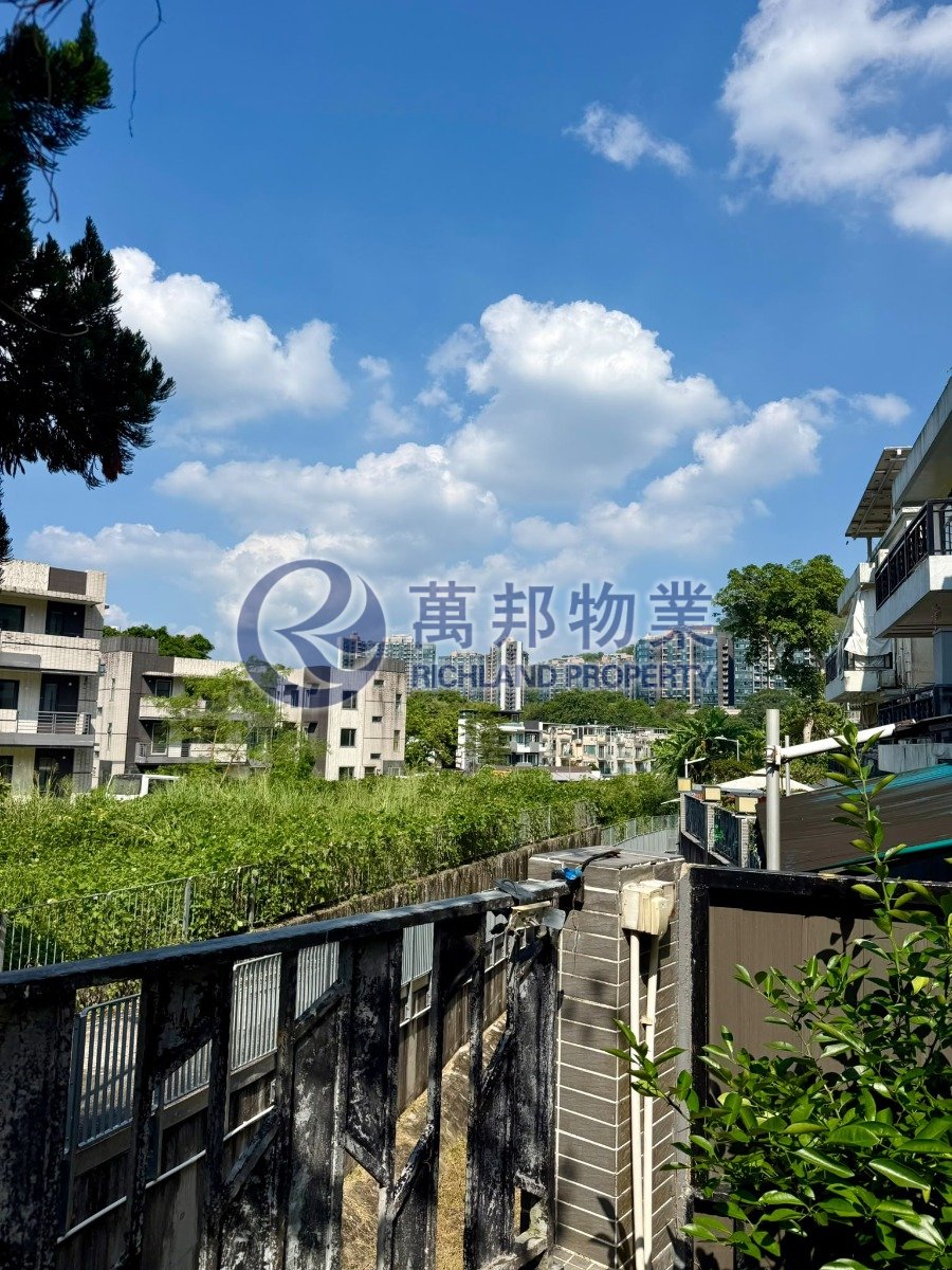 TIFFANY COURT Tai Po L R134375 For Buy