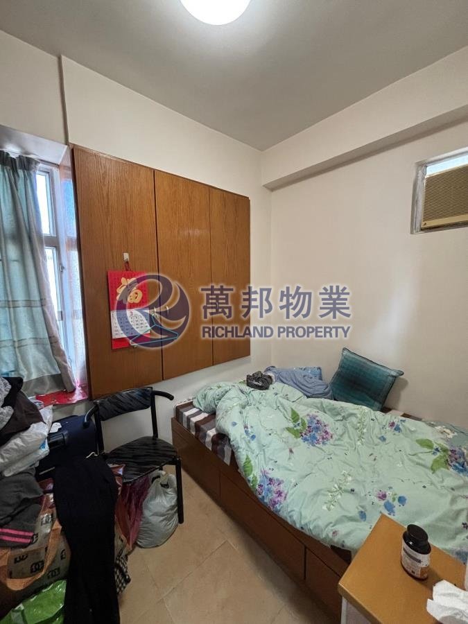 KWONG ON BLDG Tai Po M M051226 For Buy