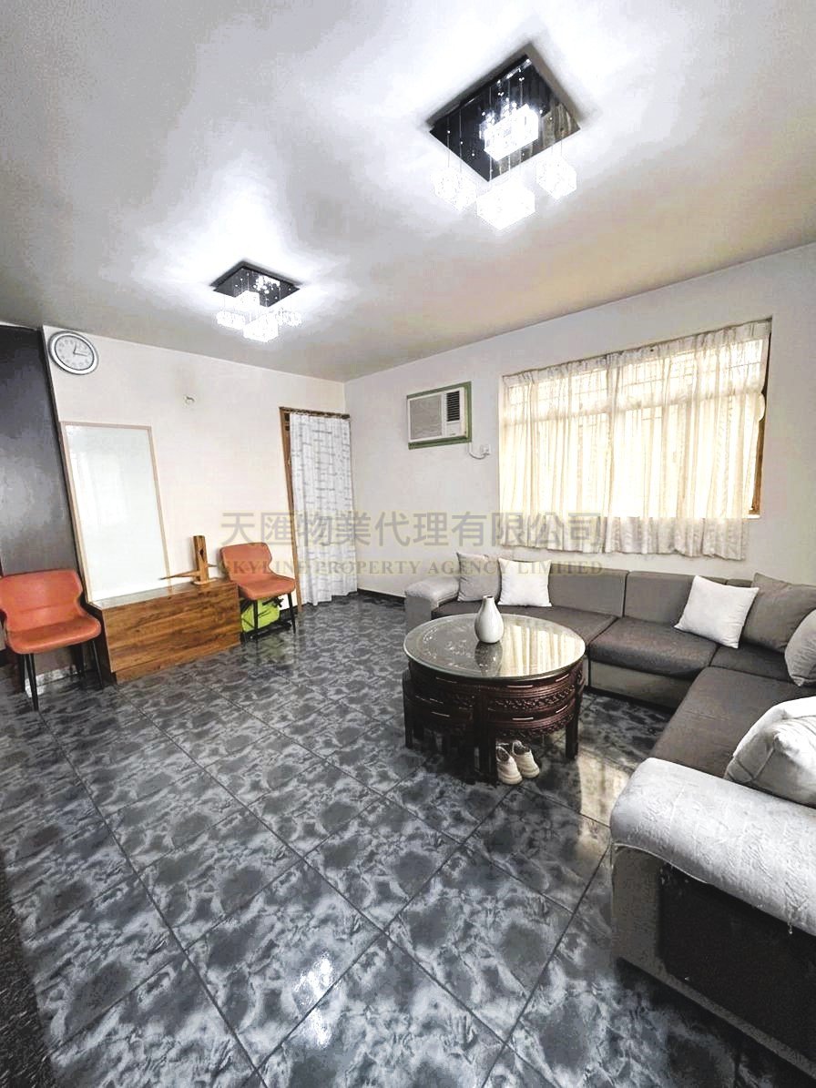 Yuen Long L 064221 For Buy