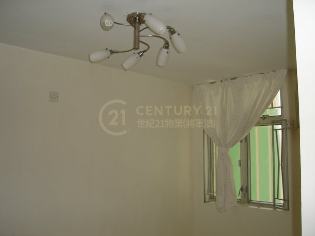 顯明苑 (連地價)