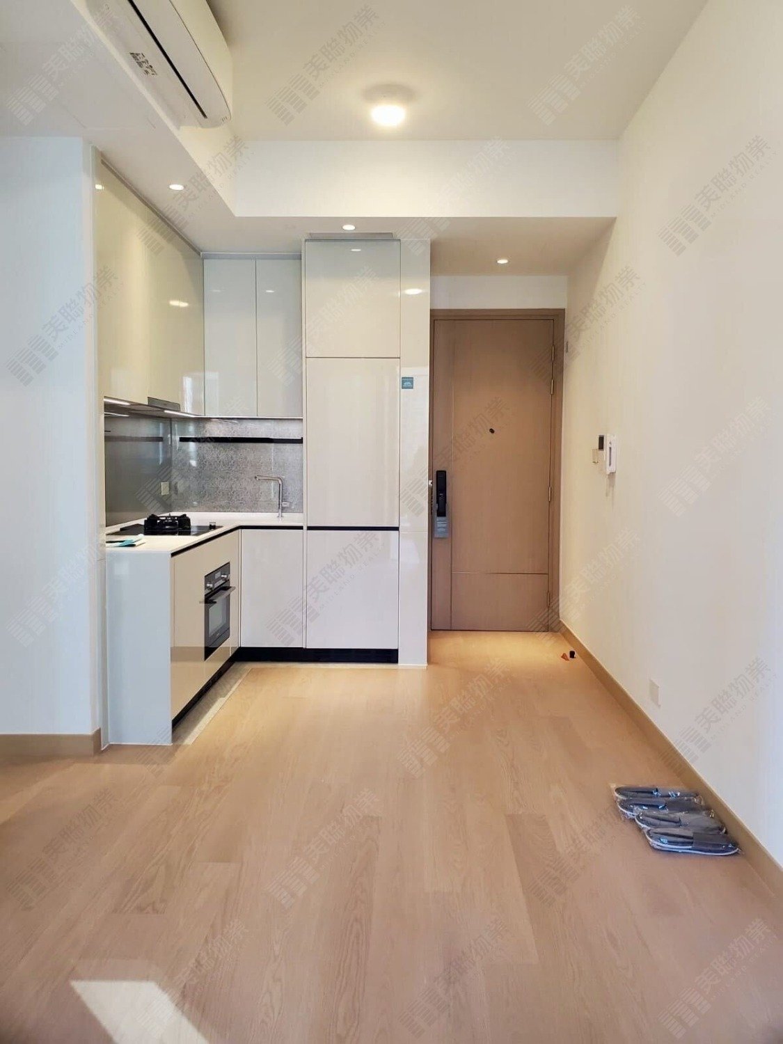 日出康城 SEASONS PLACE 3B座 Tseung Kwan O L 1800108 For Buy