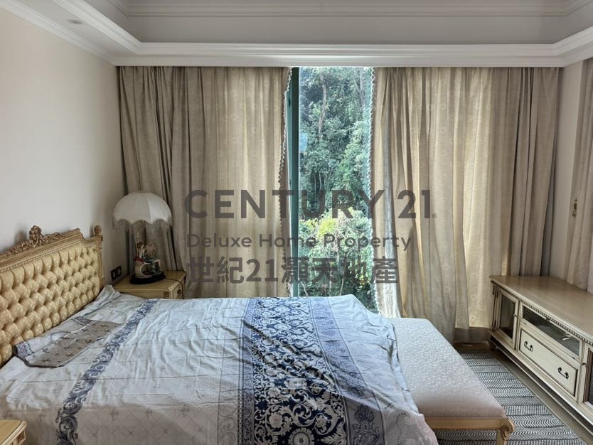 CHATEAU ROYALE Tai Po 1823556 For Buy
