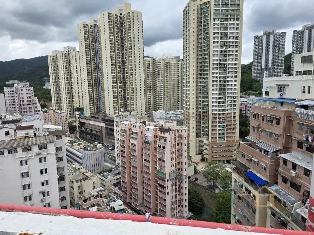 KWAI FAT BLDG Kwai Chung H 1823816 For Buy