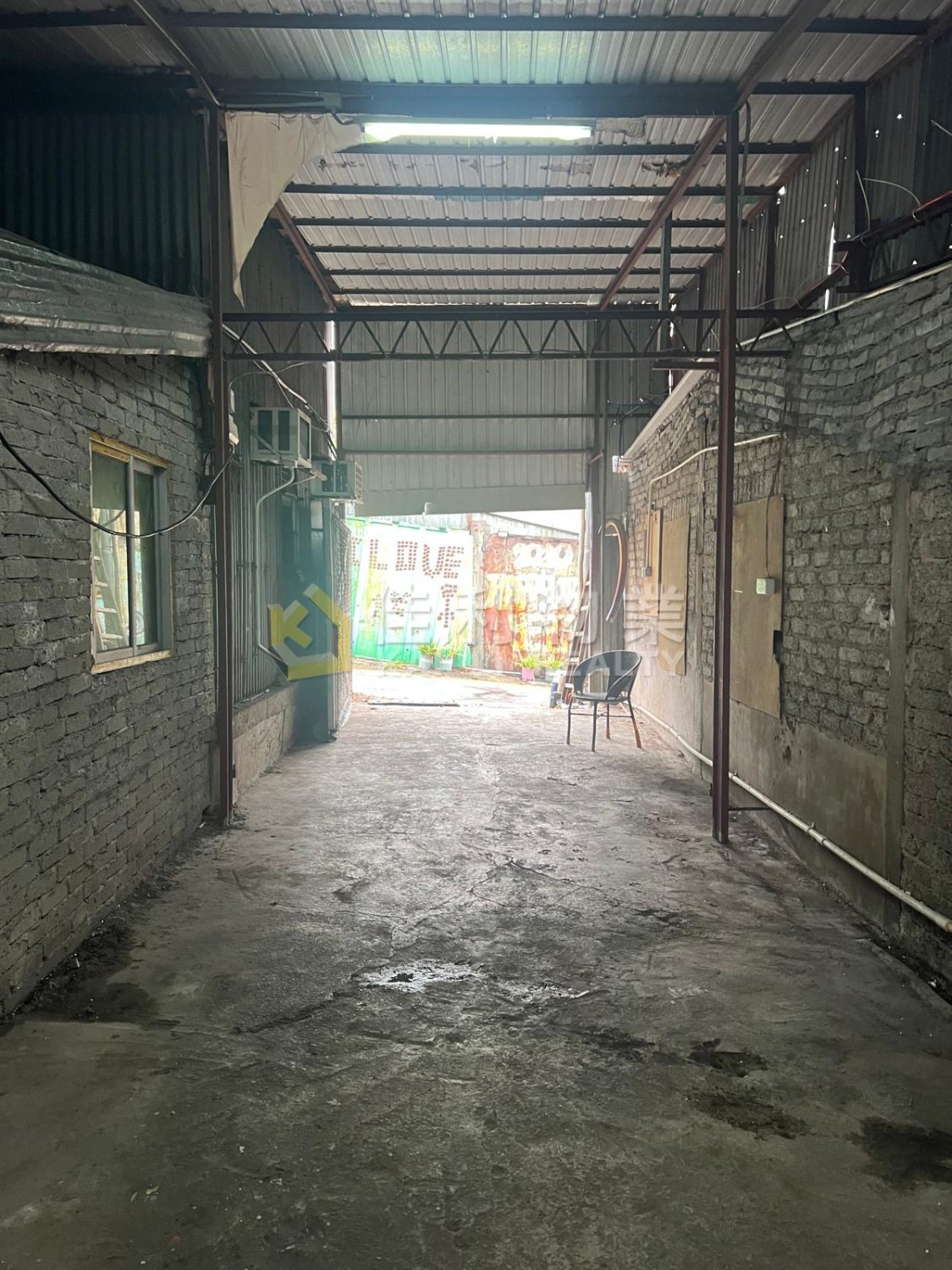 LUI KUNG TIN Yuen Long Y035180 For Buy