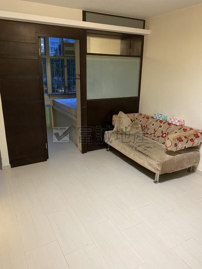 TSZ ON COURT  Wong Tai Sin T124303 For Buy
