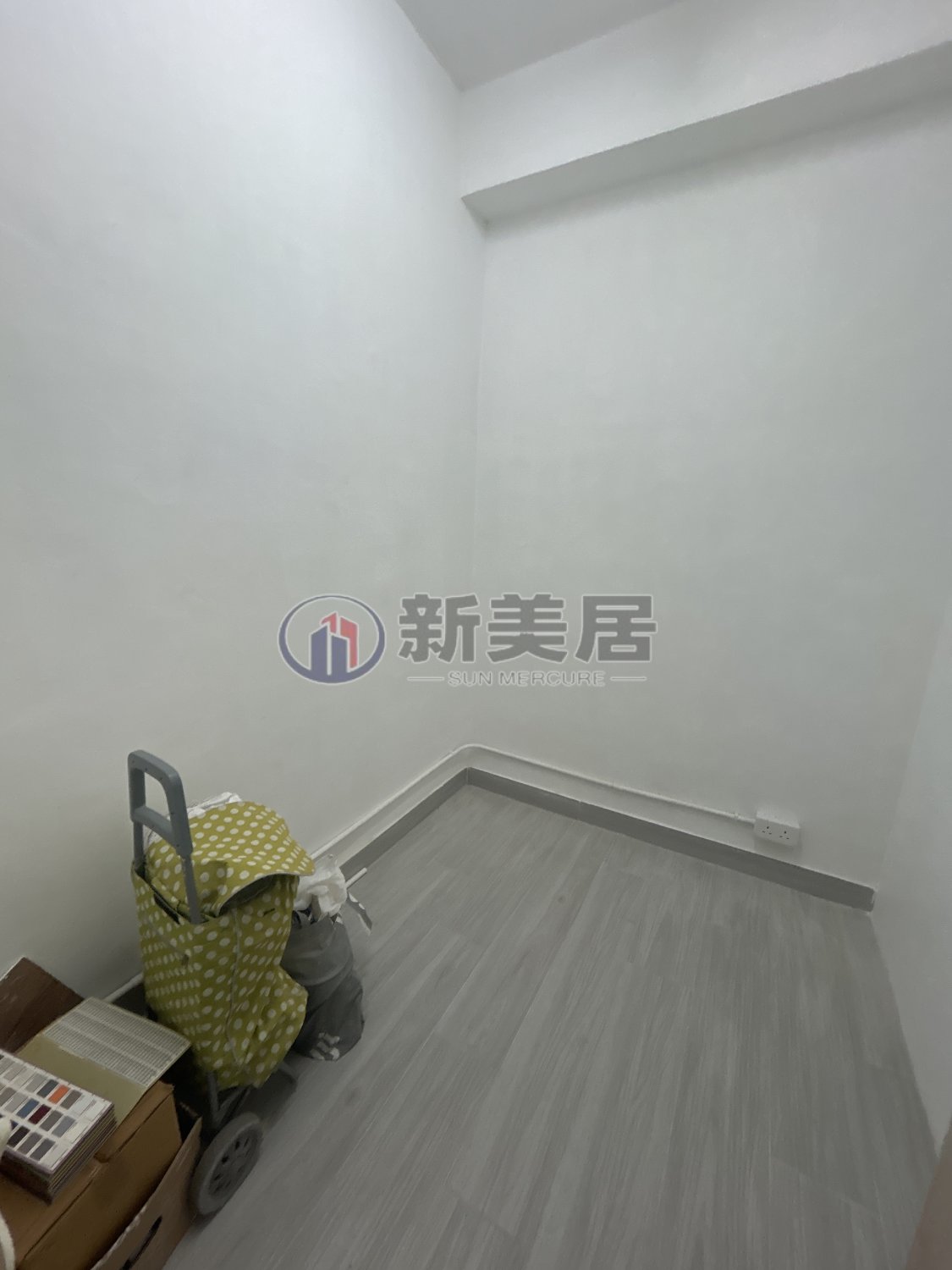 HONG KONG IND CTR BLK B Cheung Sha Wan M 005340 For Buy