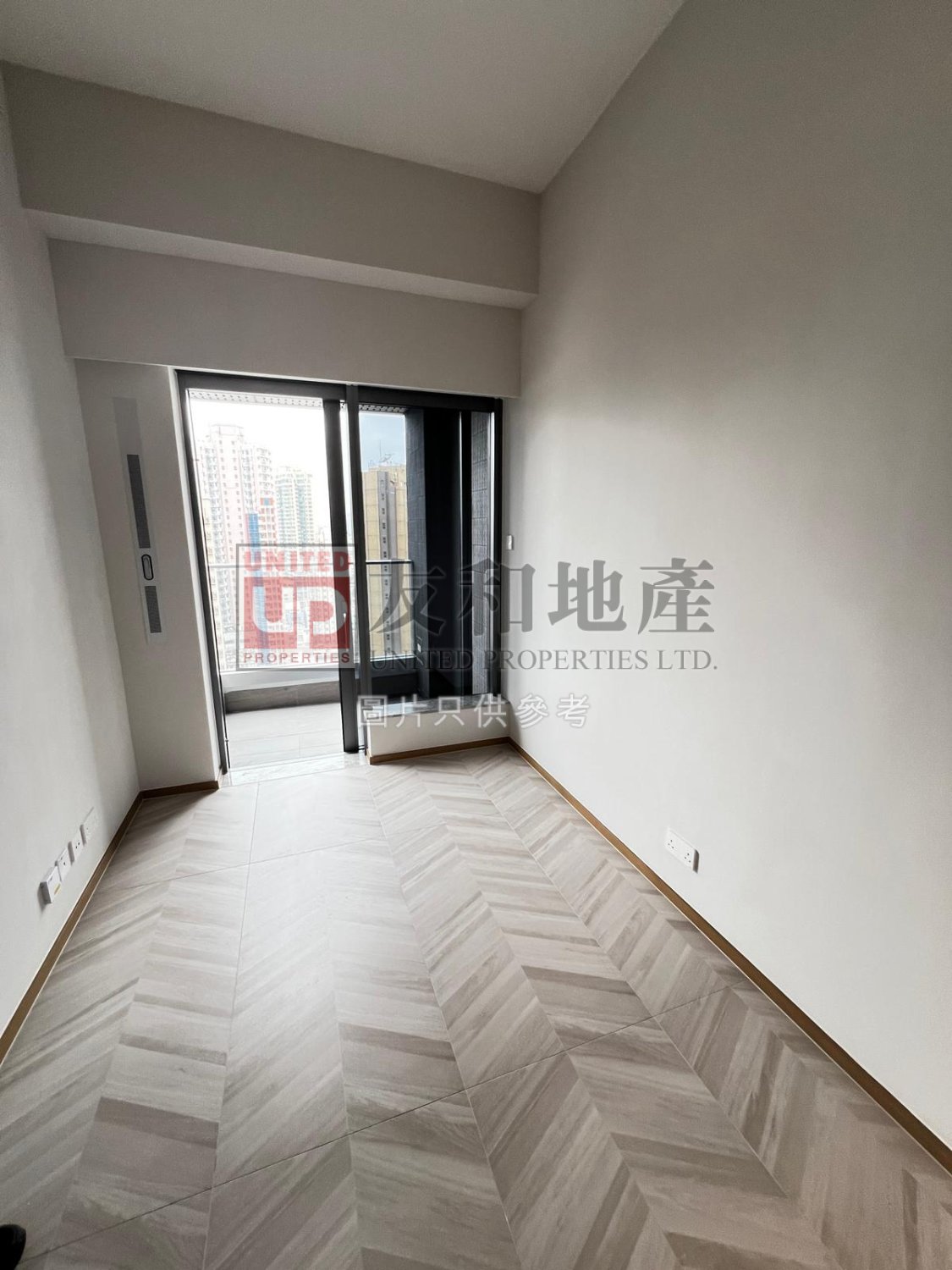 EIGHT SOUTHPARK Kowloon City H K187734 For Buy