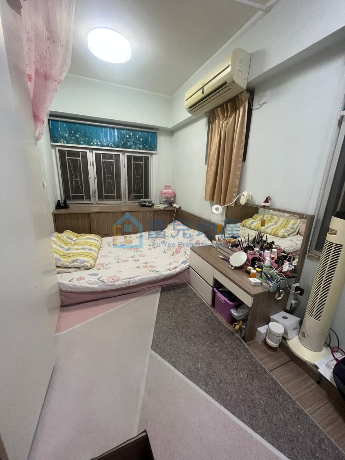 KAM FOOK COURT Yuen Long M 000900 For Buy