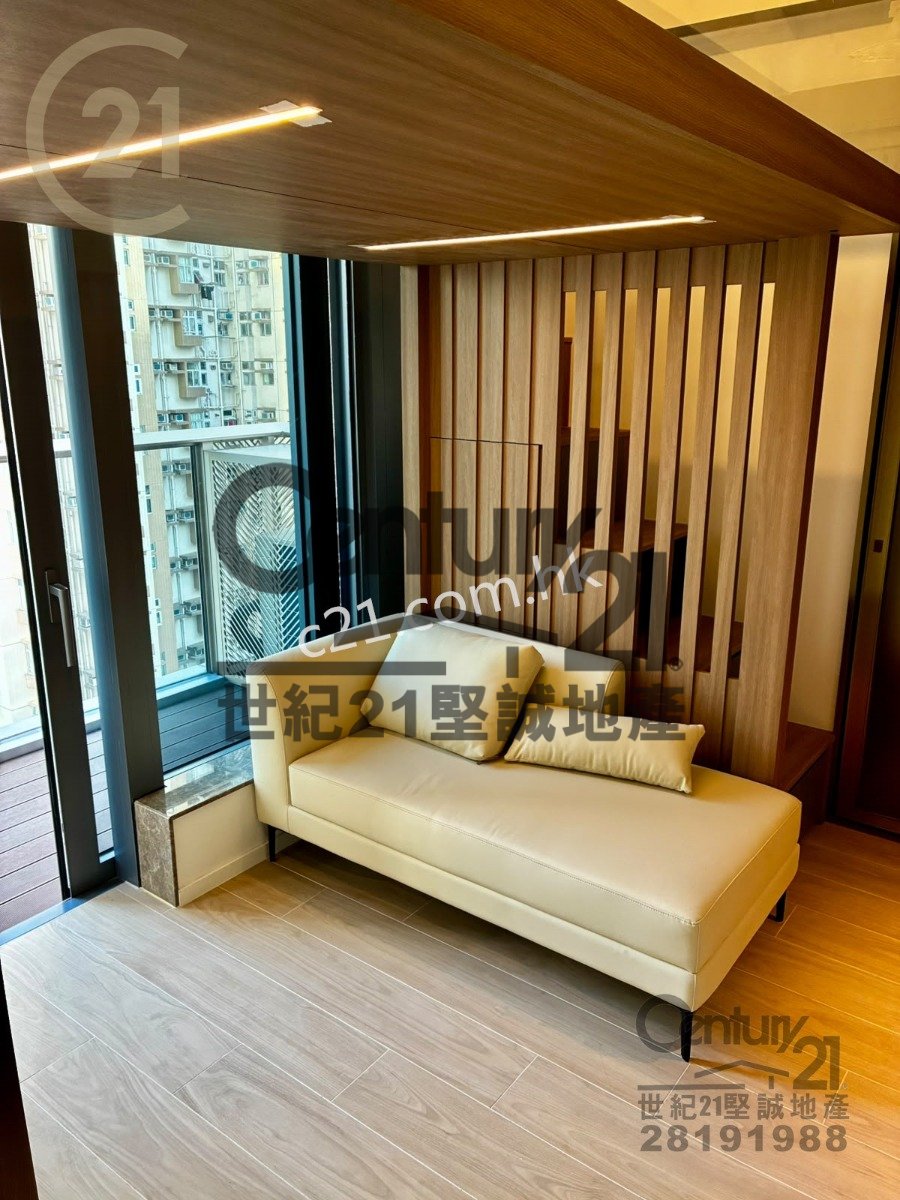 DES VOEUX W RESIDENCE Sai Ying Pun H K068954 For Buy