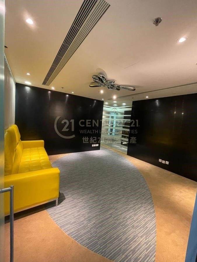CONCORDIA PLAZA Tsim Sha Tsui 013130 For Buy