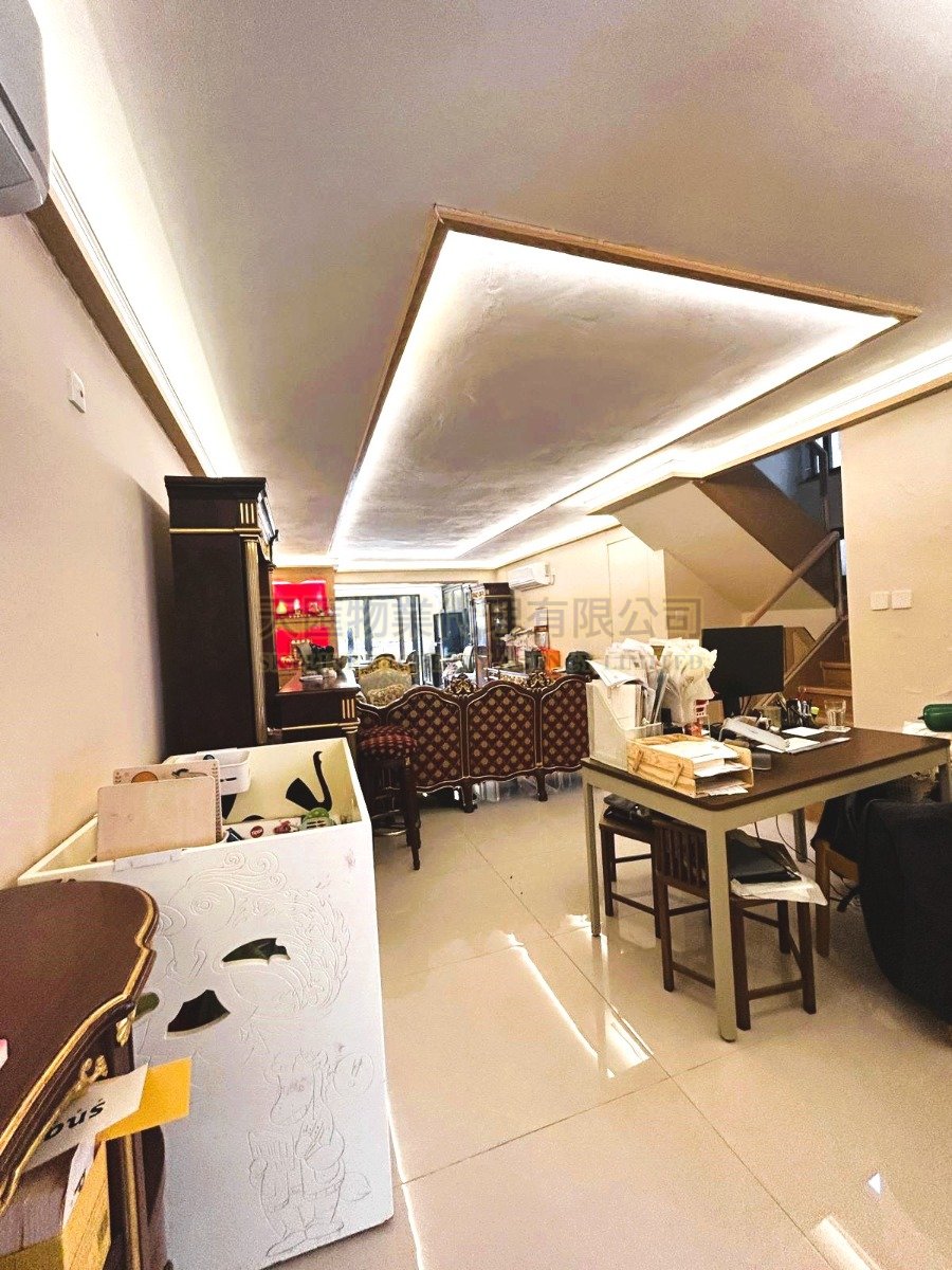 Yuen Long L 074588 For Buy
