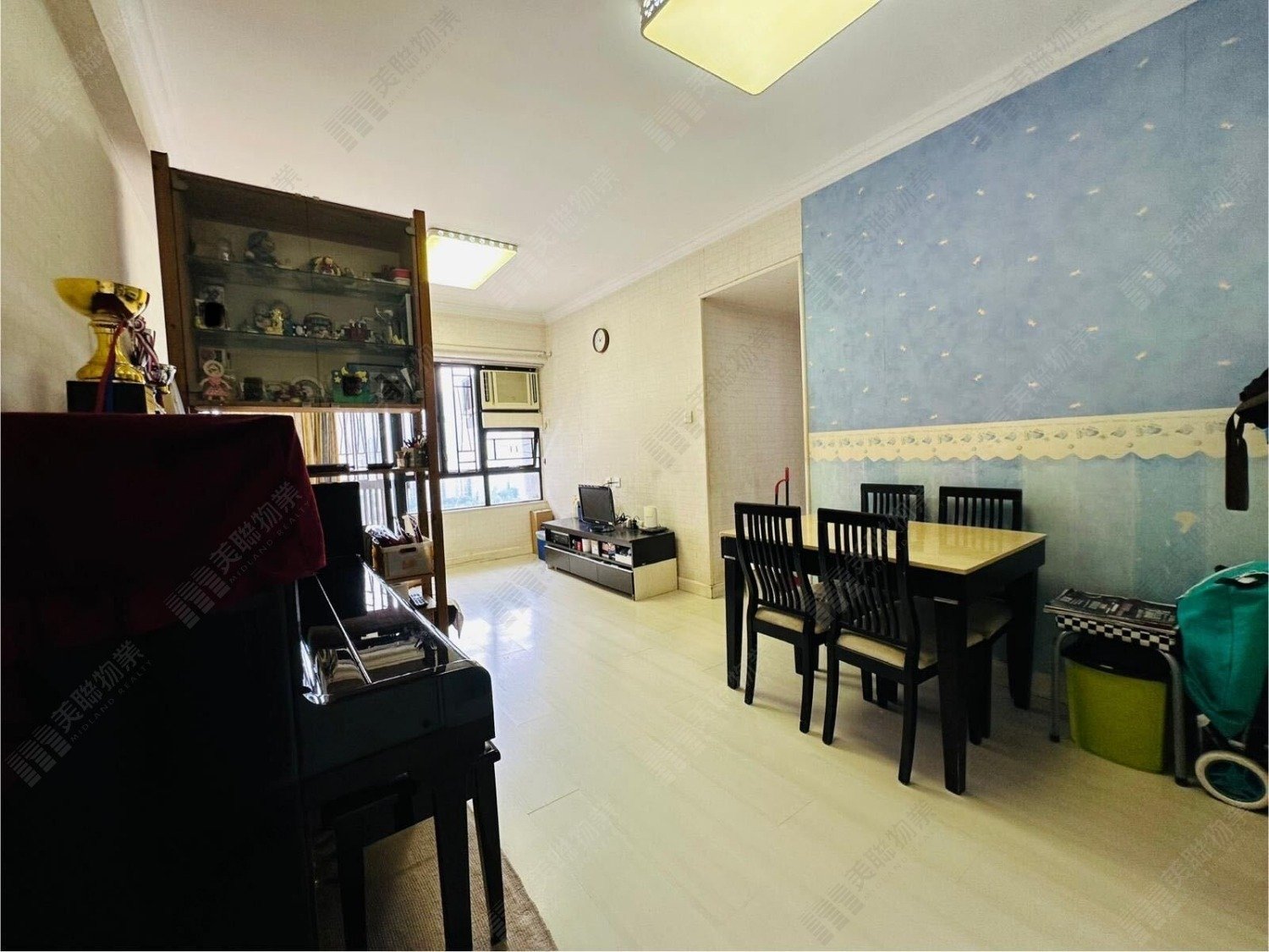 SHATIN PLAZA BLK B (BRILLIANT TWR) Shatin M 1822332 For Buy