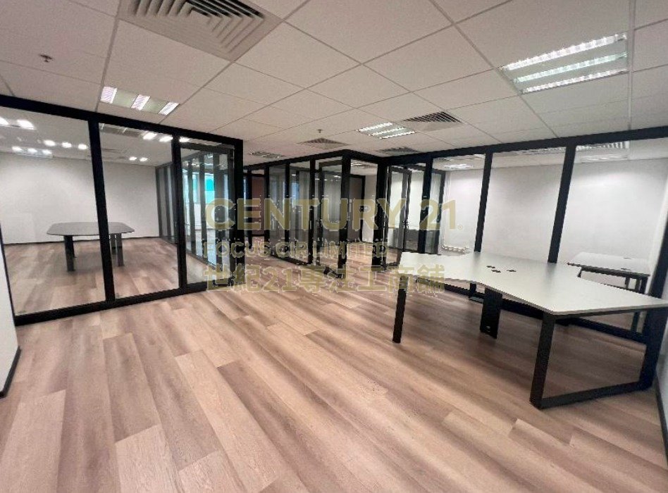 THE HUB Wong Chuk Hang M K225836 For Buy