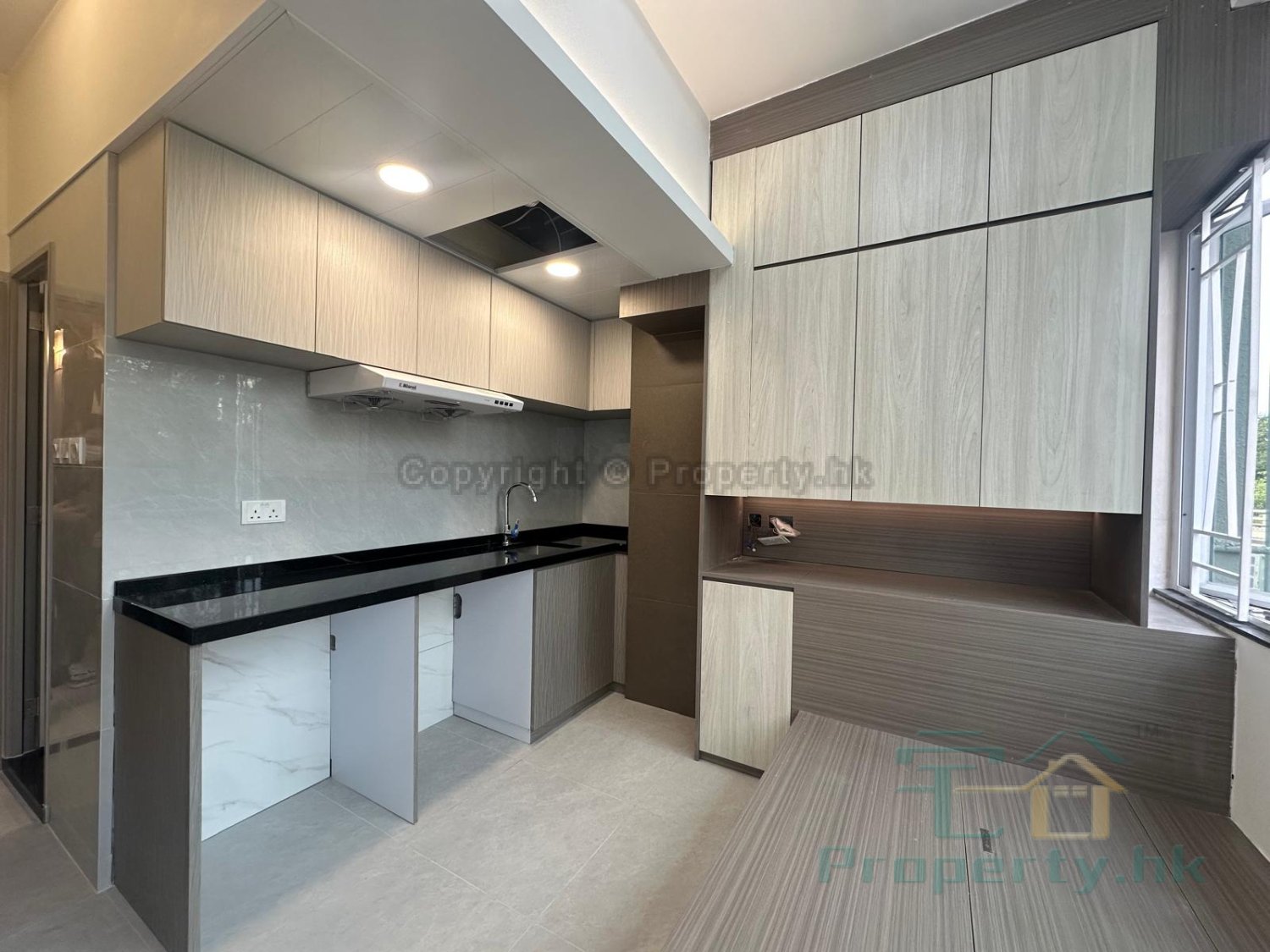 BAY VIEW MAN BLK A Causeway Bay L C505157 For Buy