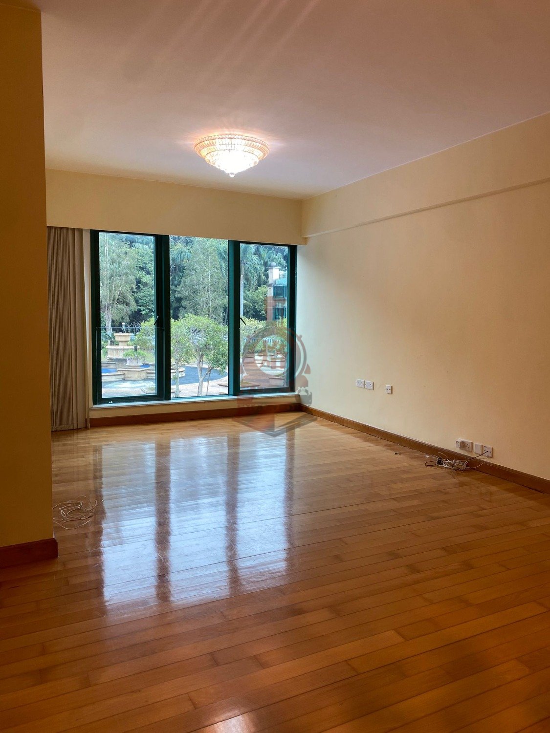 PARAMOUNT Tai Po T 1802354 For Buy