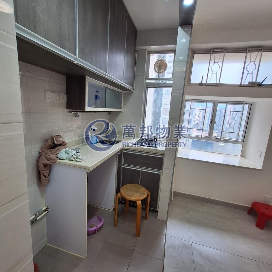 JADE PLAZA Tai Po H T104886 For Buy