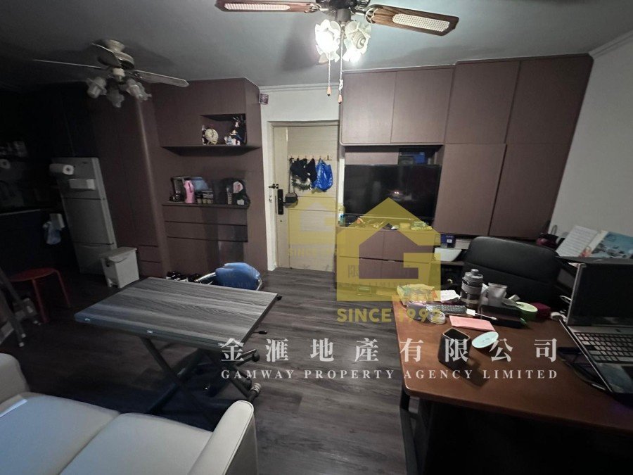 FUNG TAK ESTATE  Diamond Hill L W043033 For Buy