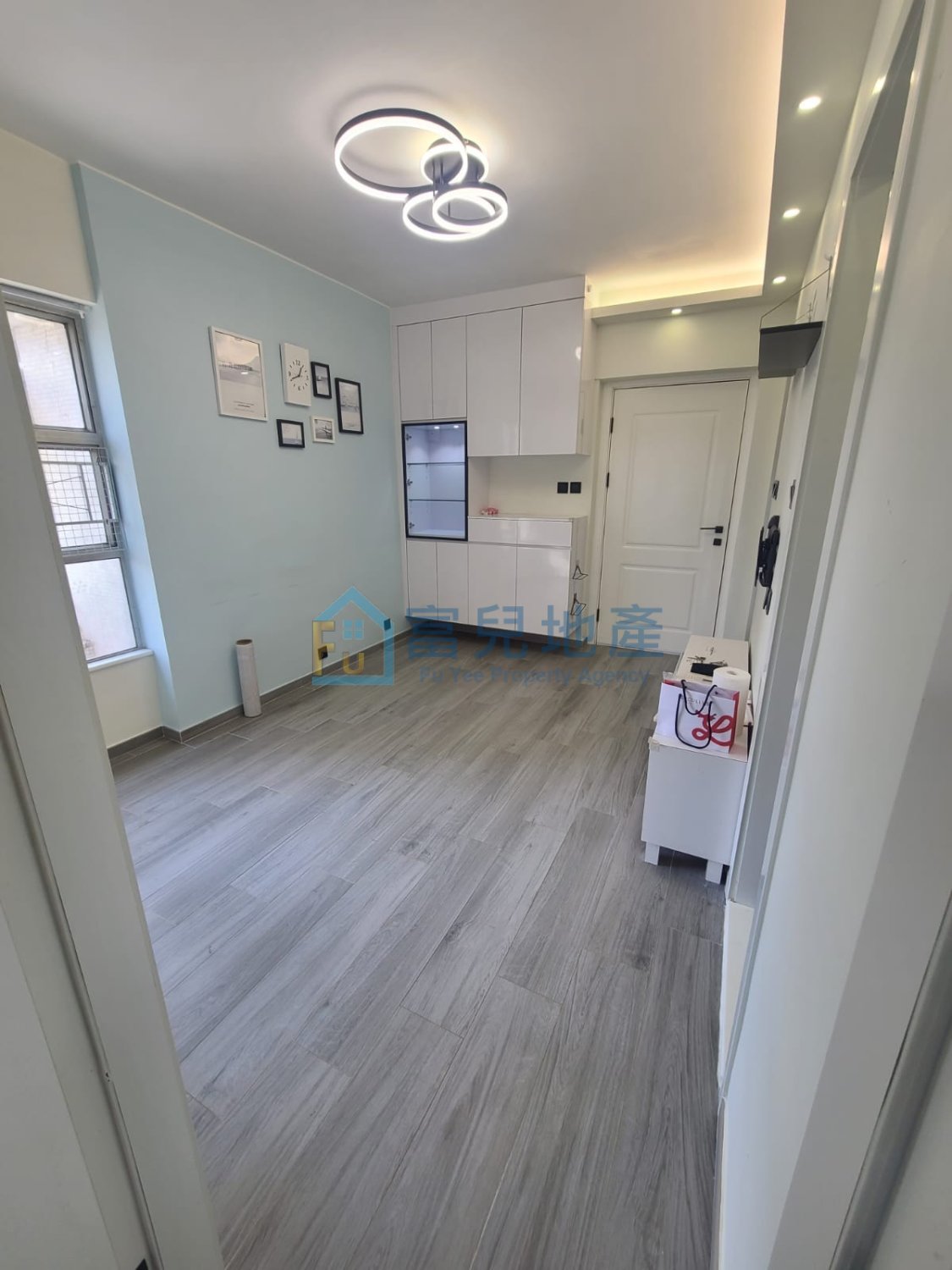 CHAMPION BLDG Yuen Long L 000807 For Buy