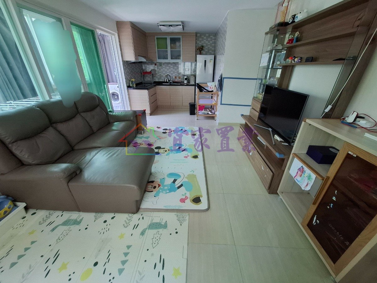 TO YUEN WAI Tuen Mun M 005937 For Buy