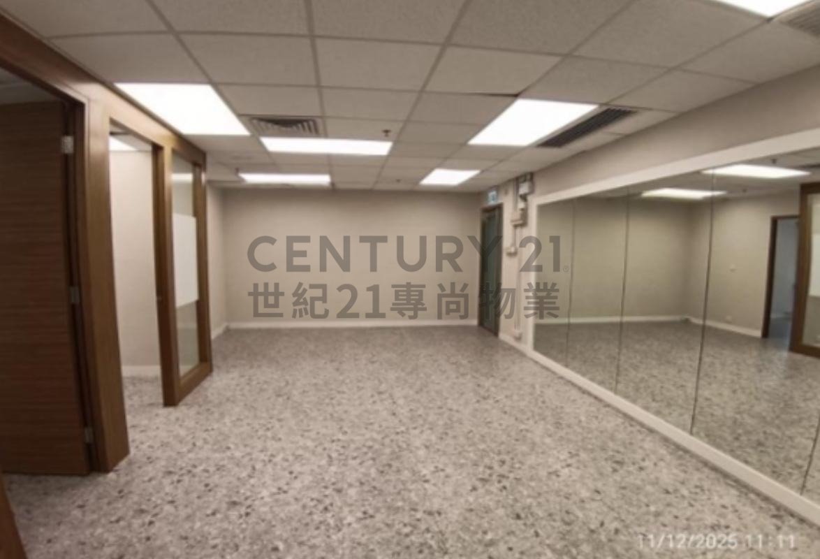 AUSTIN PLAZA Tsim Sha Tsui M C057425 For Buy