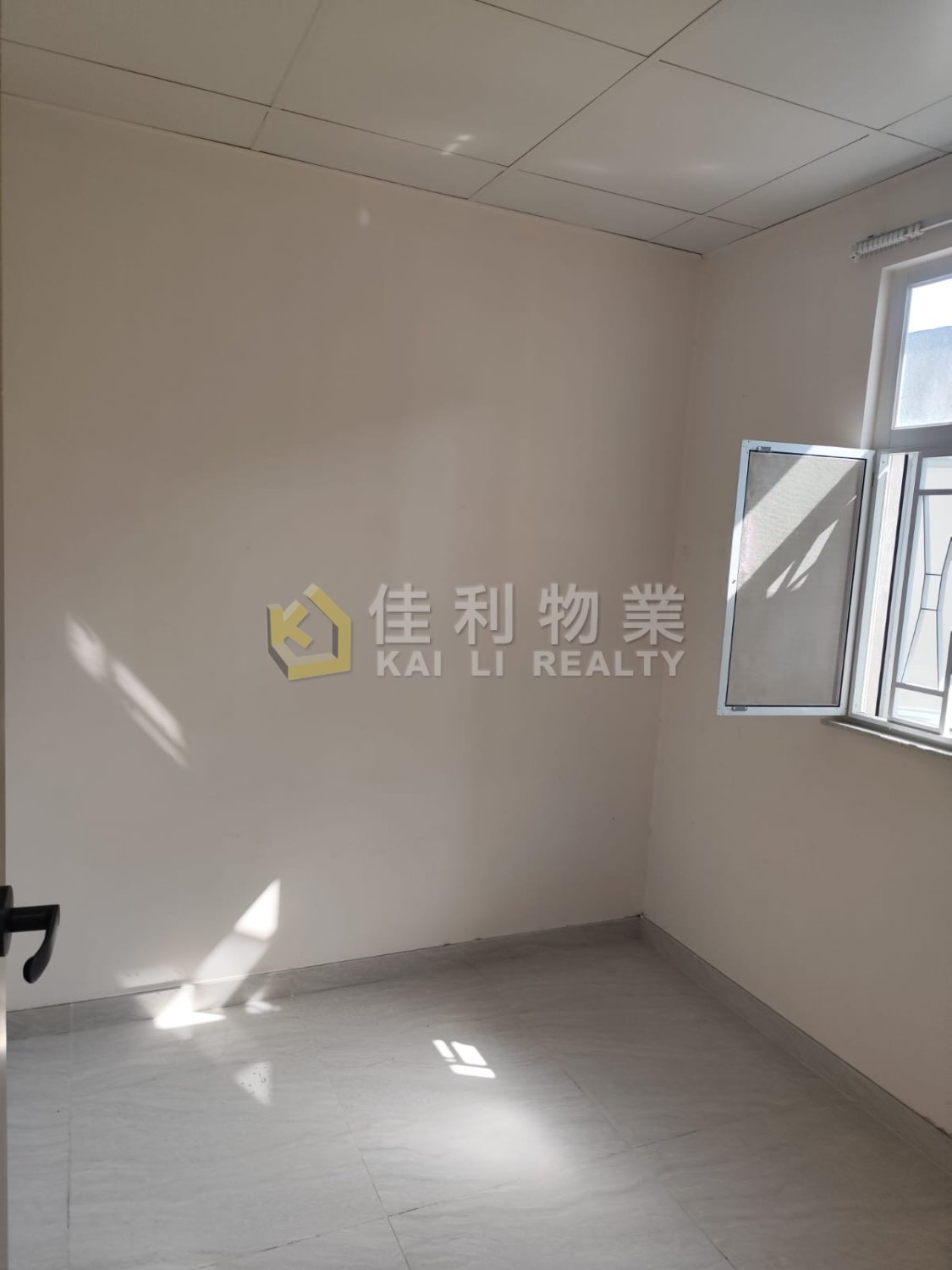 NAM HANG Yuen Long Y037617 For Buy