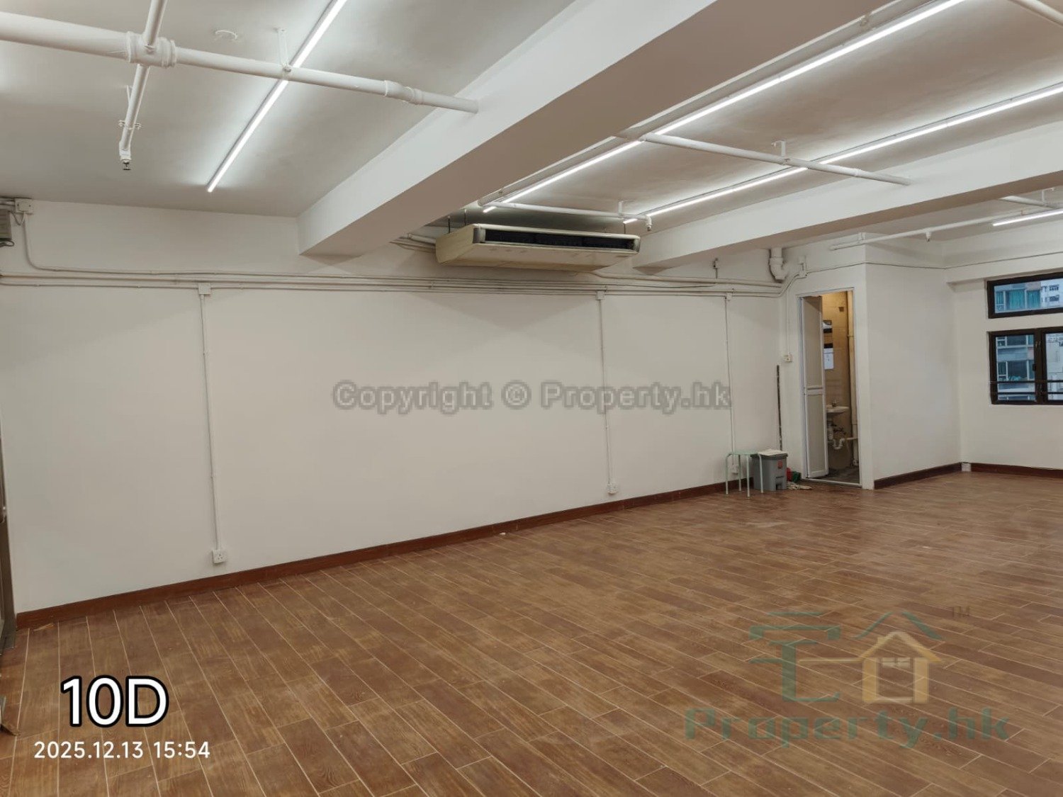 WORLD WIDE CTR Tai Kok Tsui H 1796208 For Buy