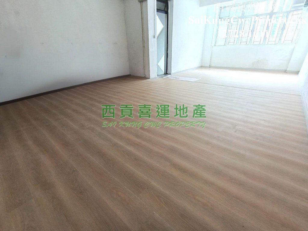 Low-rise Condo*Sai Kung Old Town  Sai Kung 032804 For Buy