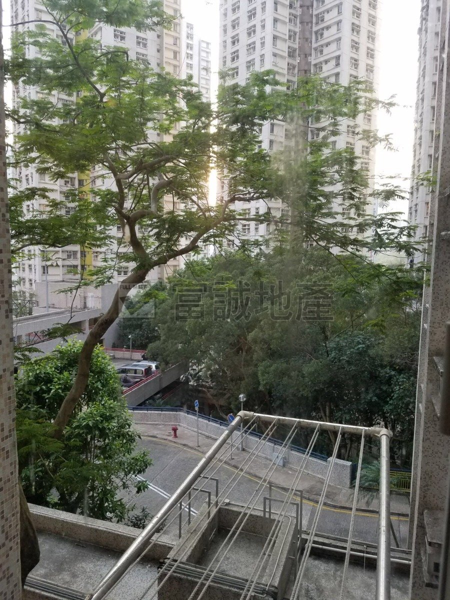 KING LAI COURT  Ngau Chi Wan L N126010 For Buy