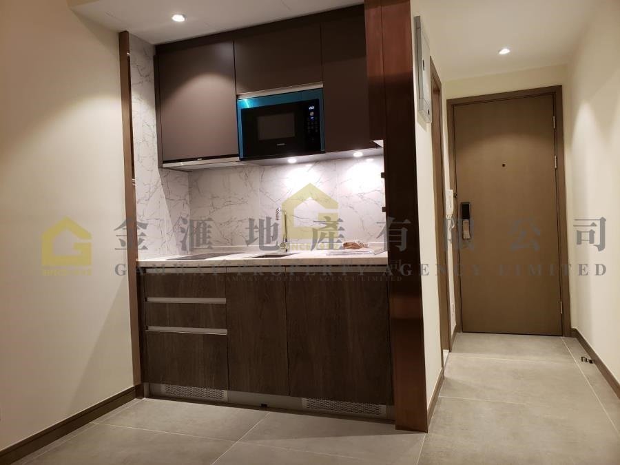 AVA 55 Kowloon City M H154660 For Buy