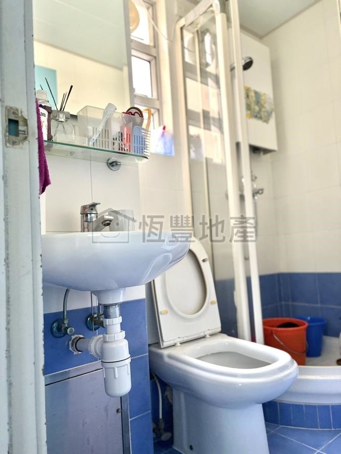YEE TSUI COURT BLK A (HOS) Chai Wan M W024924 For Buy